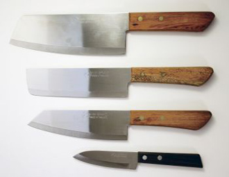 kiwiknives-sm.jpg