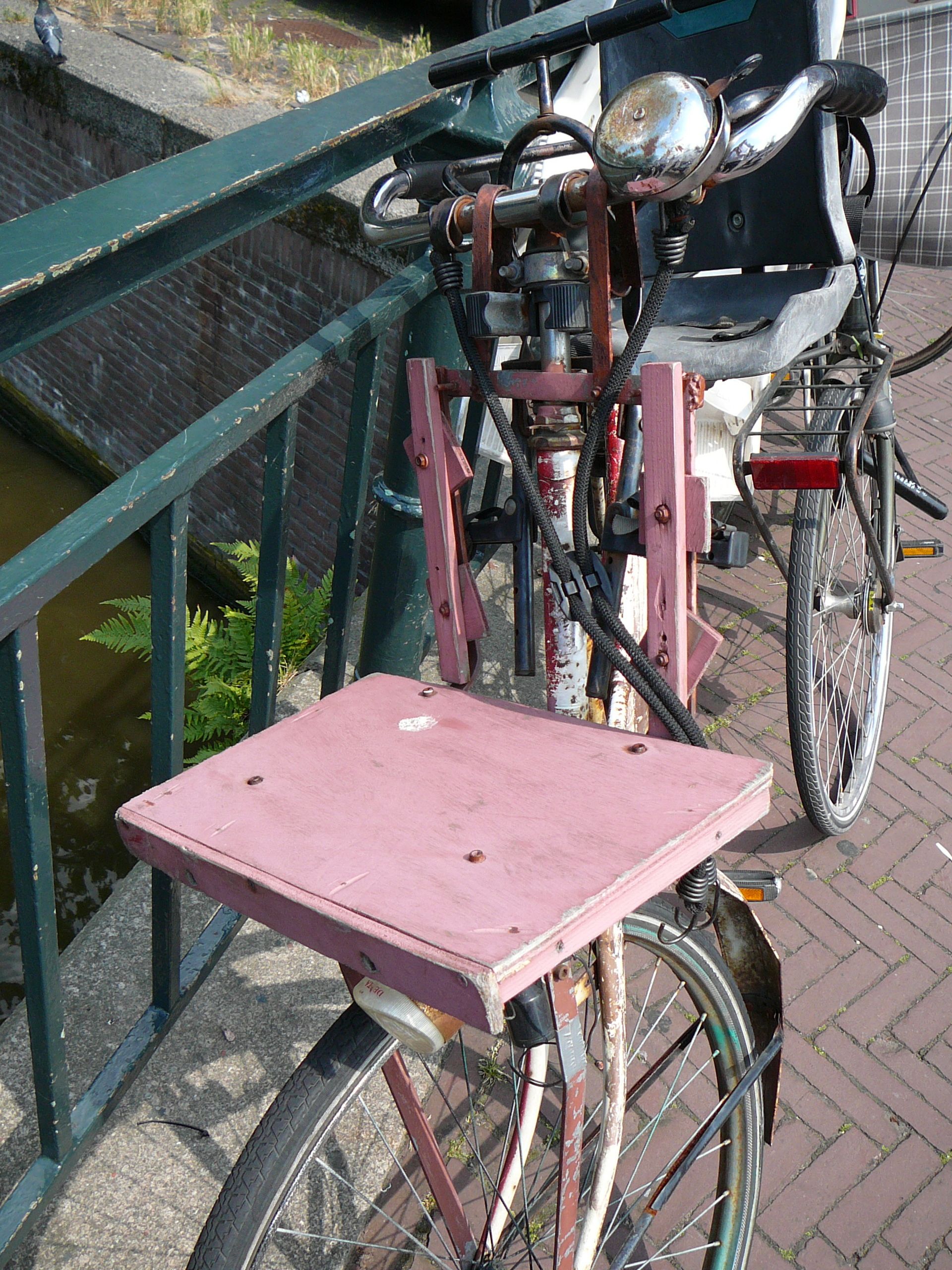 Pink seat Pink seat
